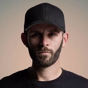 Meet your Posher, Travis